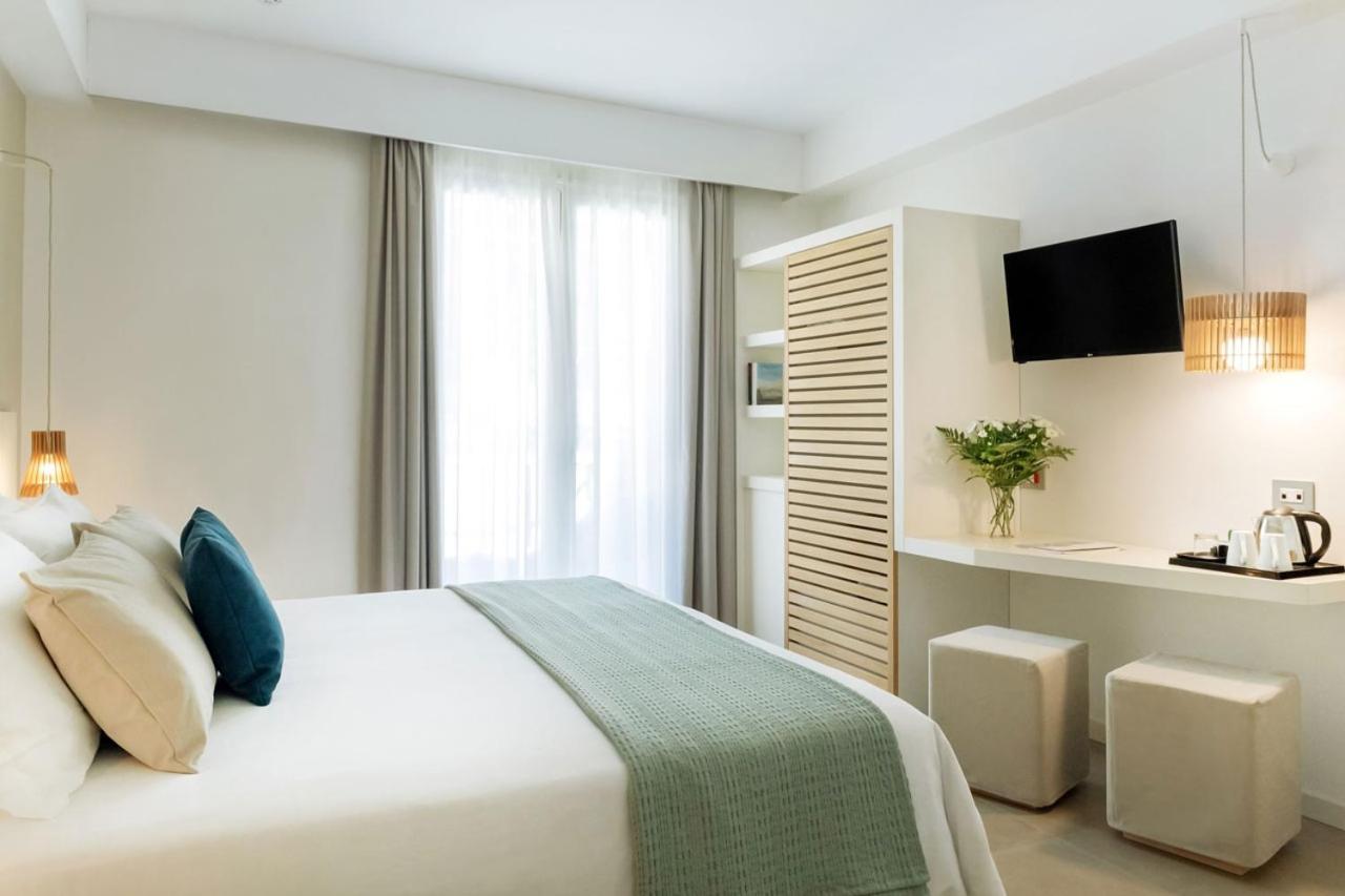 Triple Room Balcony,1274783785:JPEG