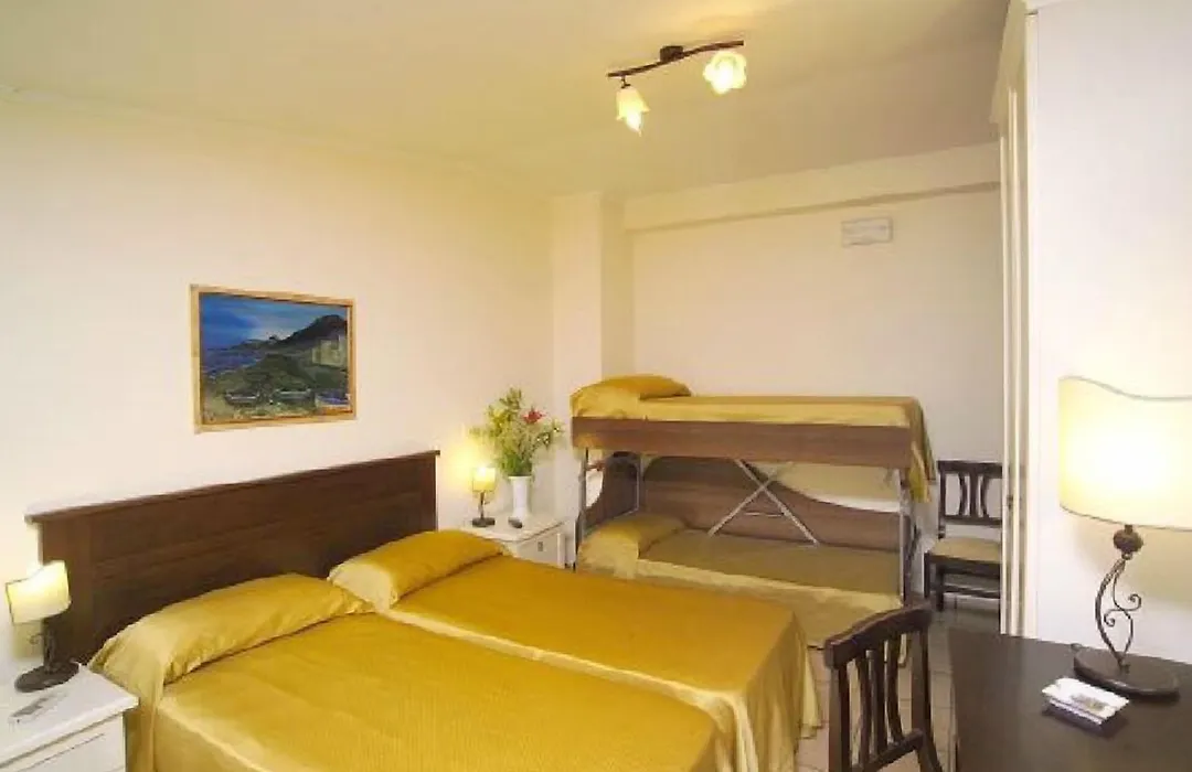Casa Famiani Bed & Breakfast-1